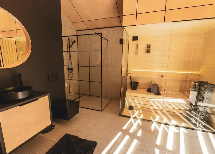 بيت للعطل Lagomhome Luxus Pihenohaz ***** *